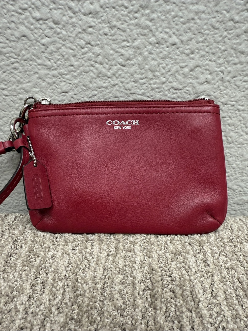 Vintage Y2K Coach Red Leather Wristlet Clutch